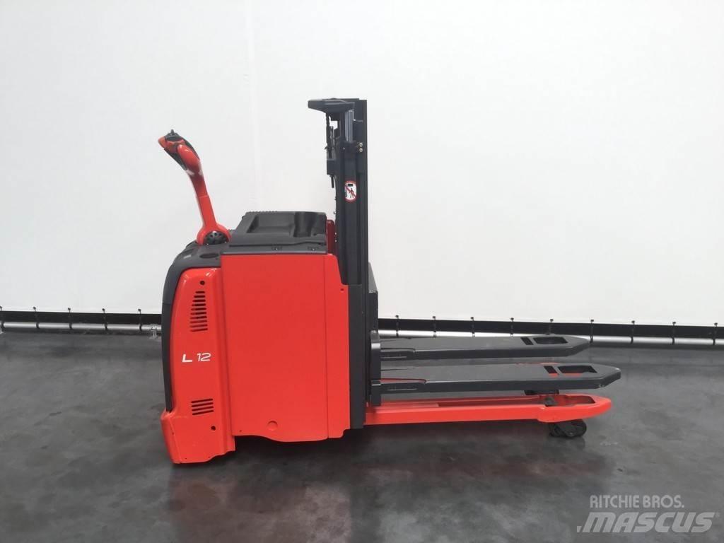 Linde L 12 L 手推堆垛车