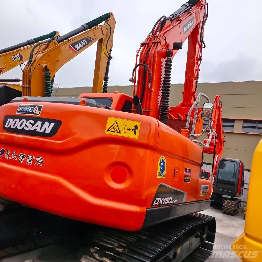Doosan DX 150 LC 履带挖掘机