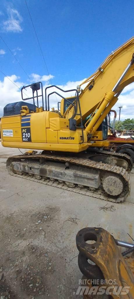 Komatsu PC 210NLC-11 履带挖掘机