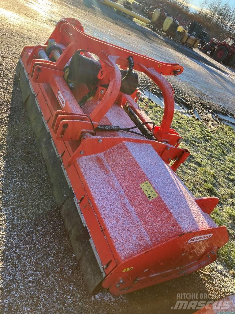 Maschio bufalo 300 牧场割草机和切顶器
