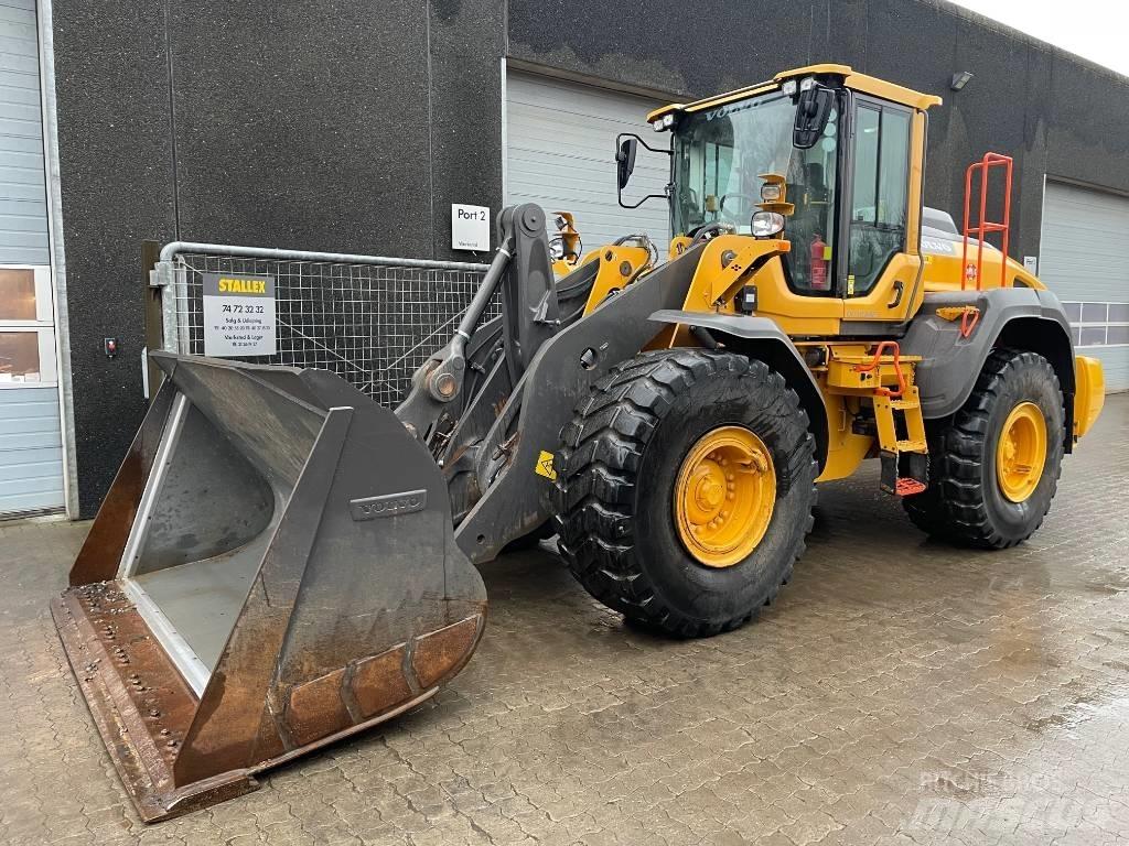 Volvo L110H 轮式装载机