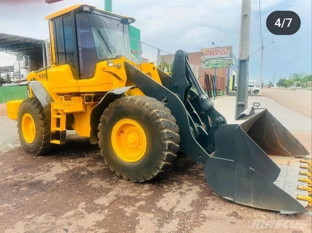 Volvo L 90 F 轮式装载机