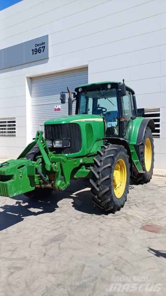 John Deere 6820 拖拉机/农用车