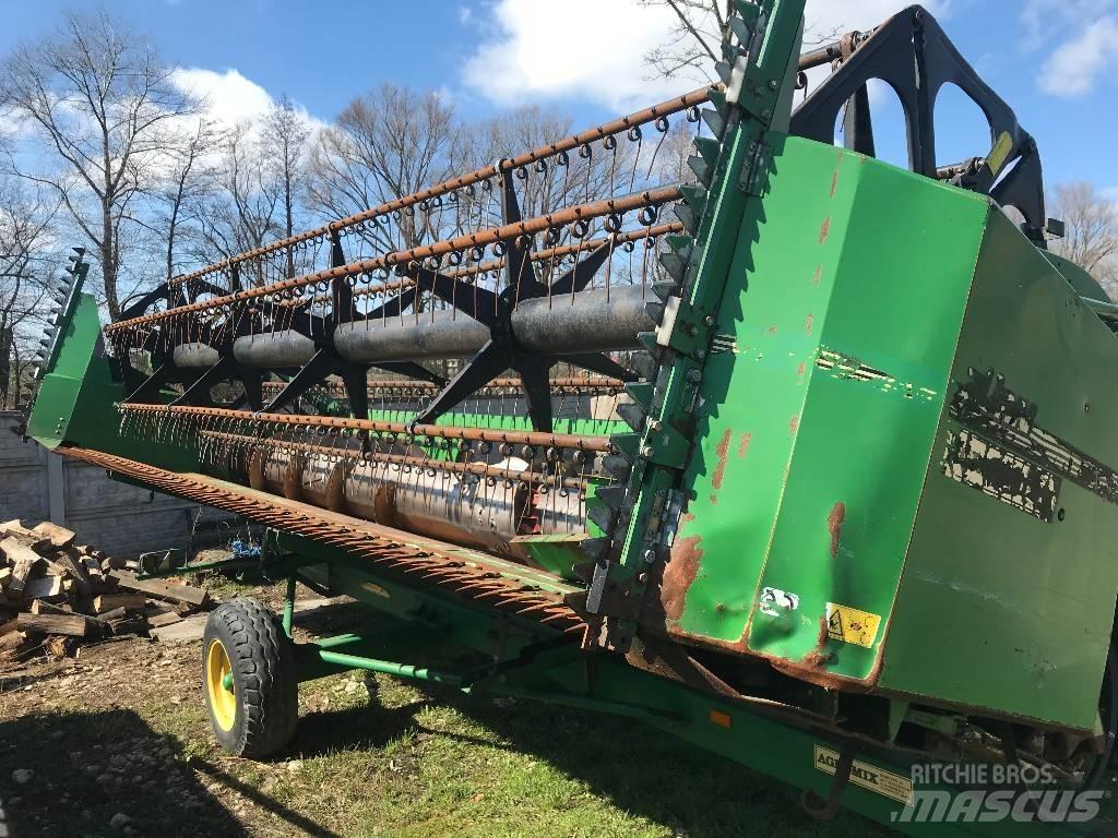 John Deere CTS 9780 联合收割机