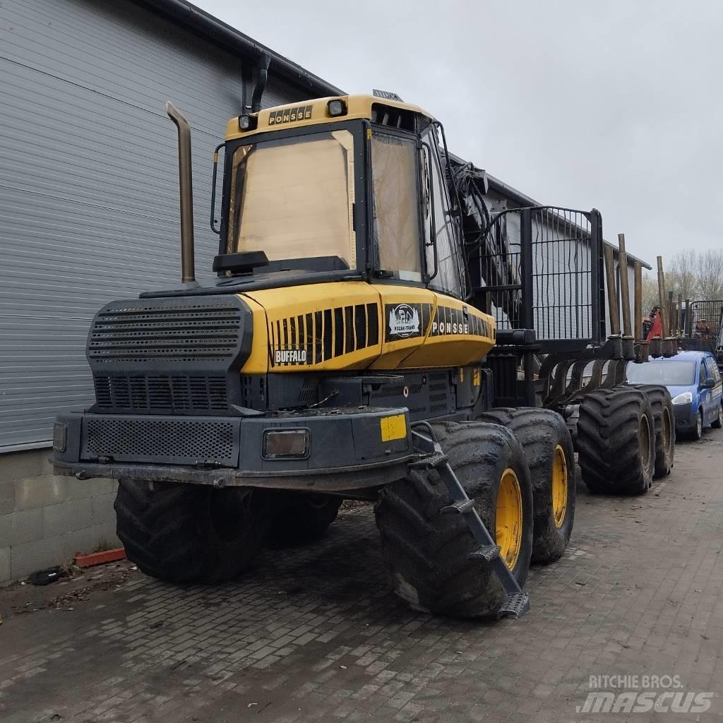 Ponsse Buffalo 8W 集运机