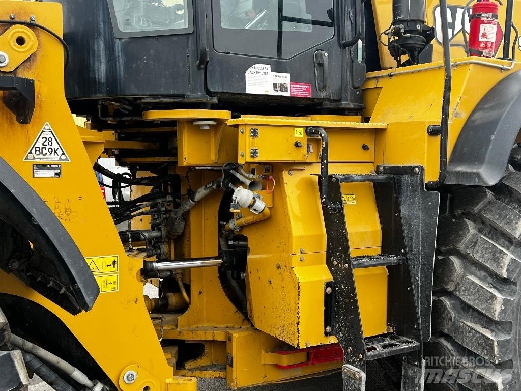 CAT 982 M 轮式装载机