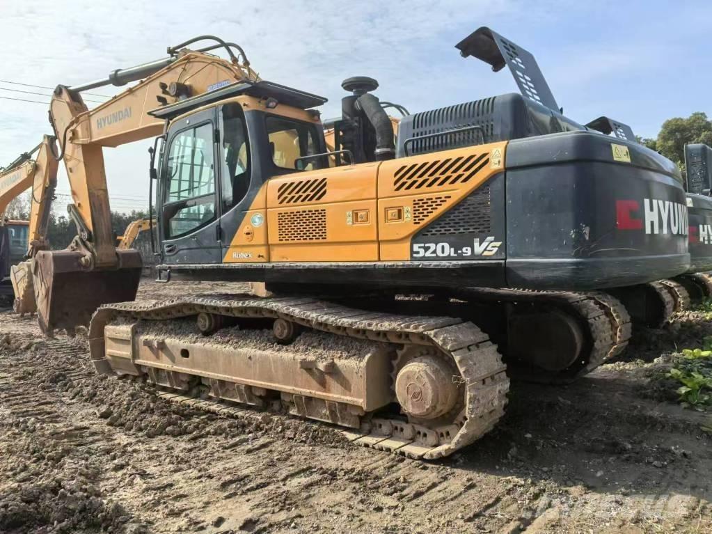 Hyundai 520VS 履带挖掘机