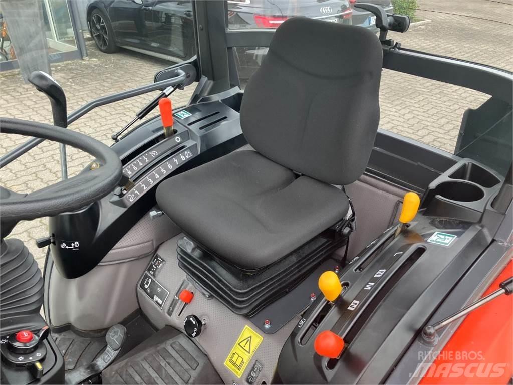 Kubota B2231 小型拖拉机