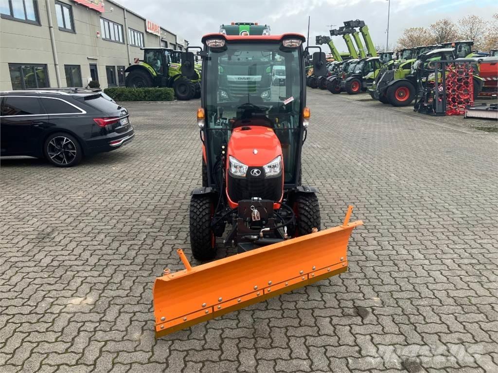 Kubota B2231 %SALE!% 小型拖拉机