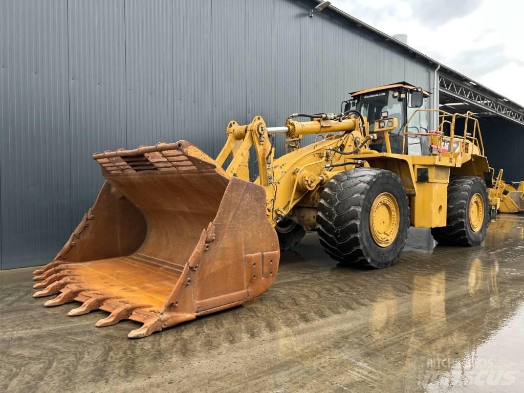 CAT 988H 轮式装载机