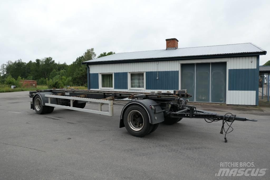  Trailerbygg KT 20 货柜车