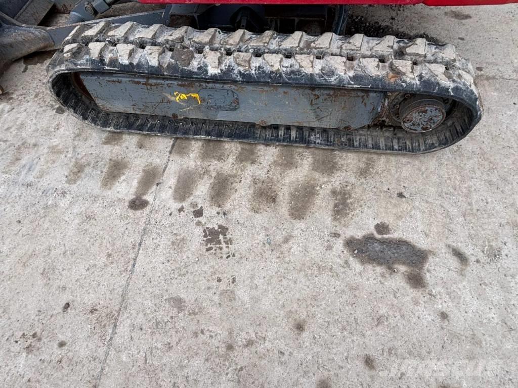 Takeuchi TB 216 小型挖掘机