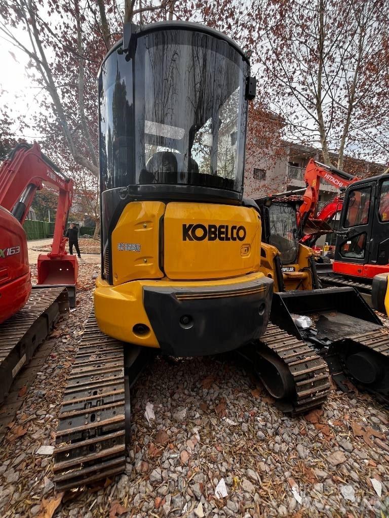 Kobelco SK35 小型挖掘机