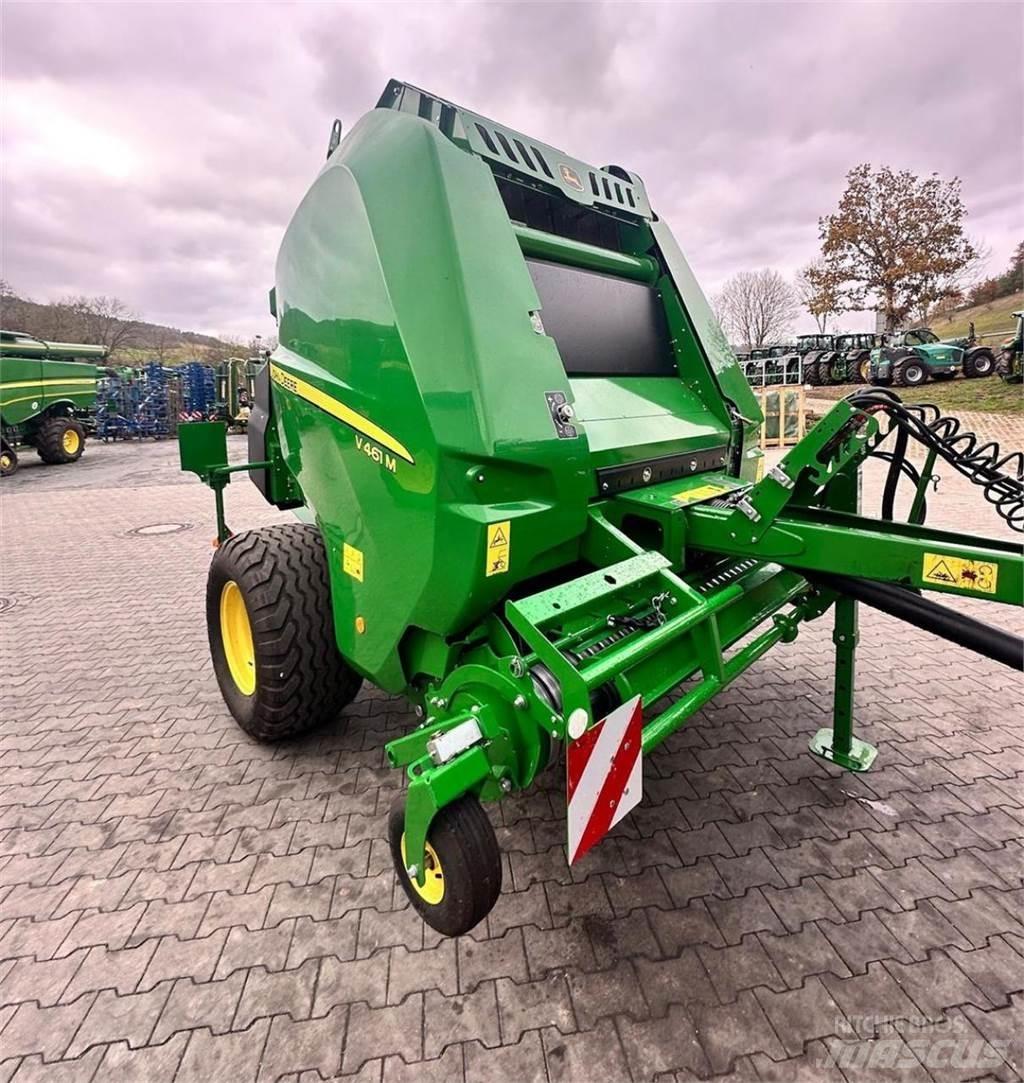 John Deere V461M 圆捆打捆机