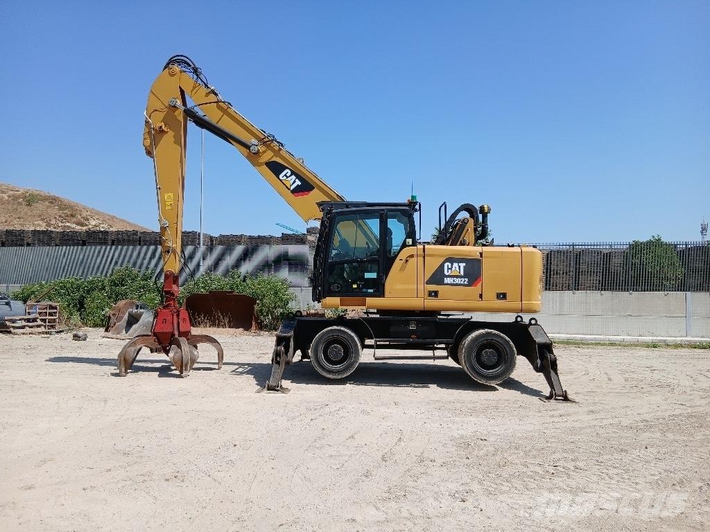 CAT MH 3022 工业挖掘机