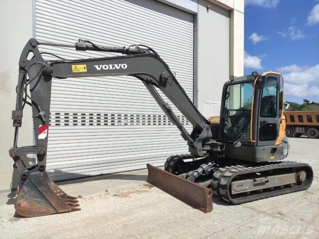 Volvo ECR 88 D 中型挖掘机