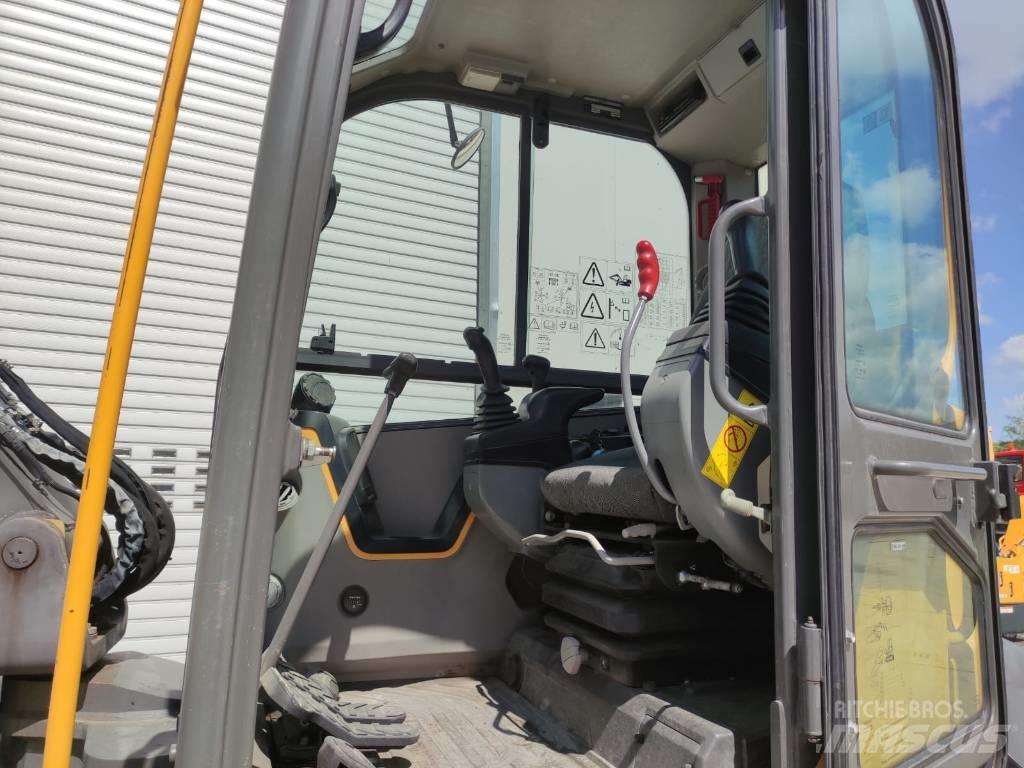 Volvo ECR 88 D 中型挖掘机