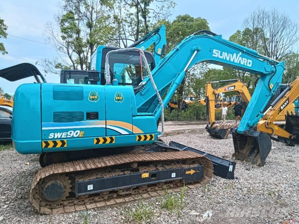 Sunward SWE 90 中型挖掘机