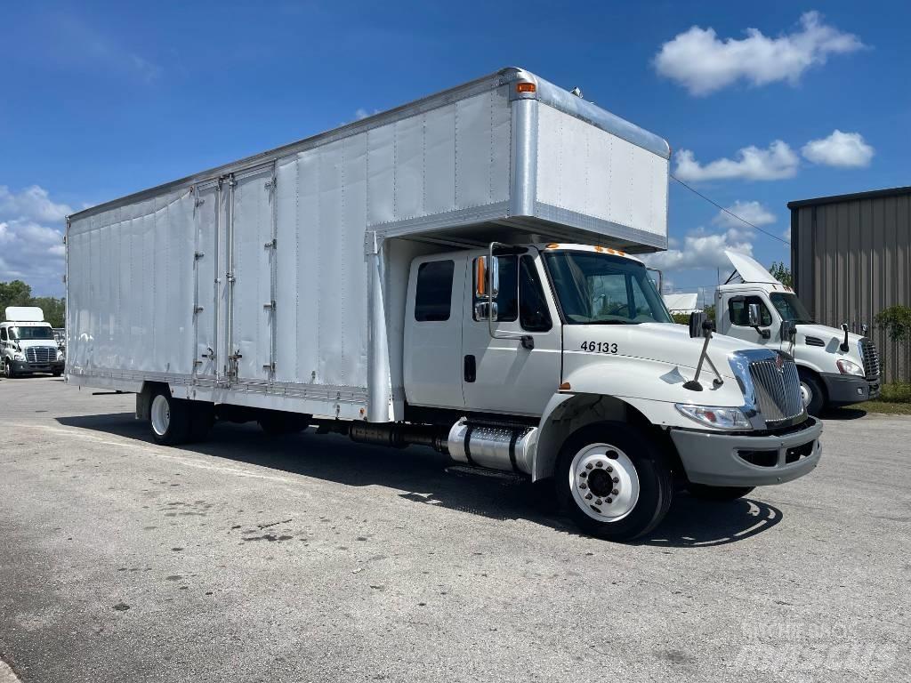 International 4300 厢式货车