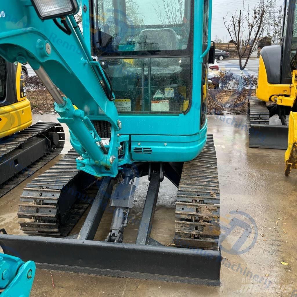 Kubota U 30 小型挖掘机