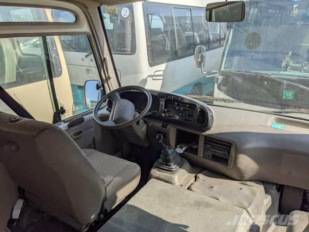 Toyota Coaster Bus 迷你巴士
