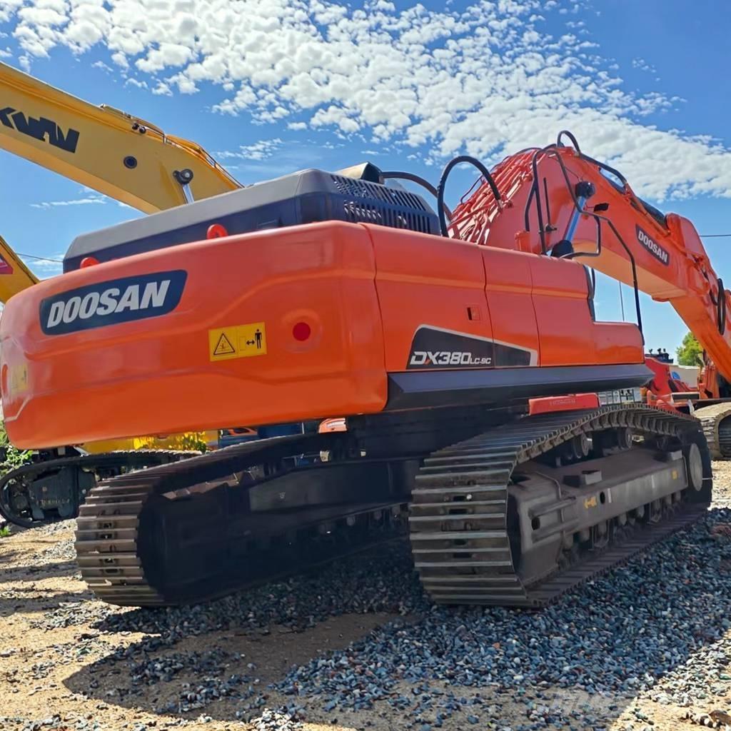 Doosan DX 380 LC 履带挖掘机