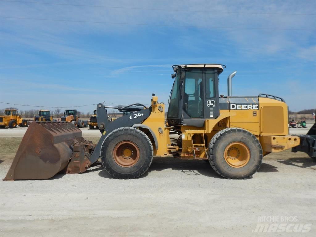 John Deere 624K 轮式装载机