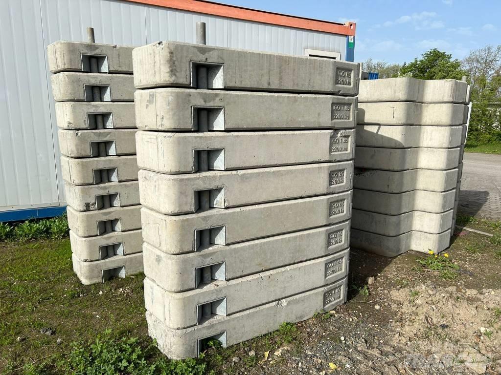 Potain IGO T 85 A 塔式起重机