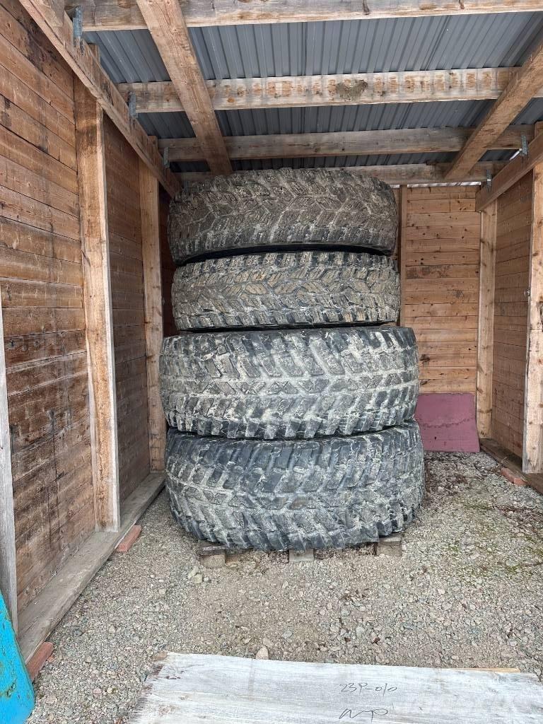 JCB Fastrac 8310 拖拉机/农用车