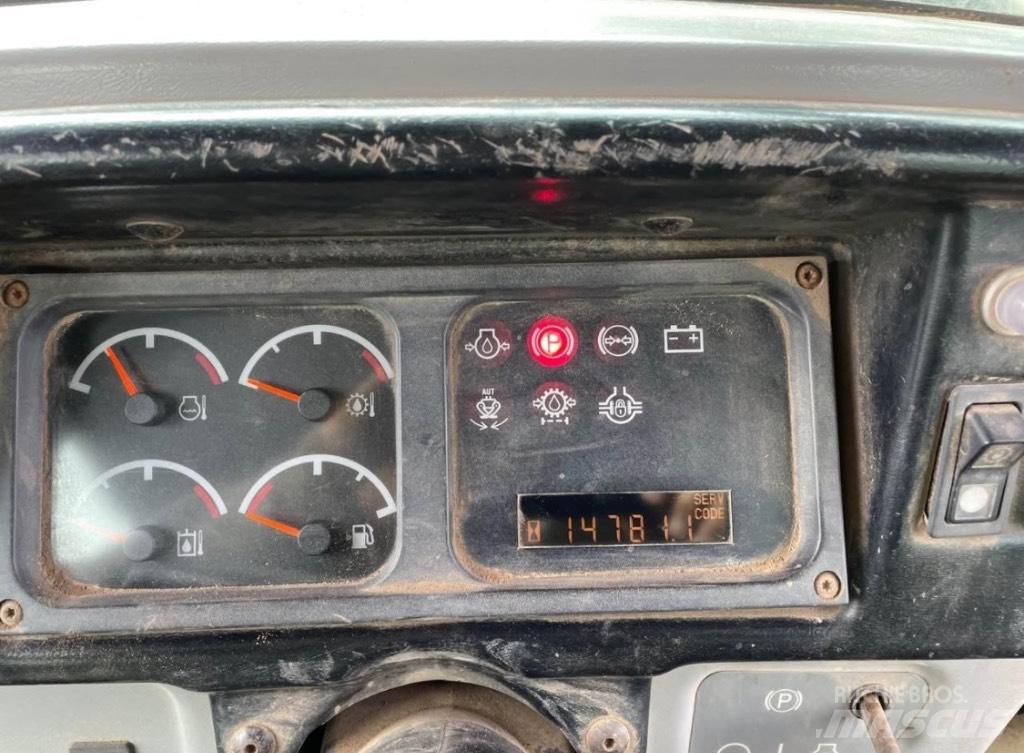 CAT 535 B 粉碎机