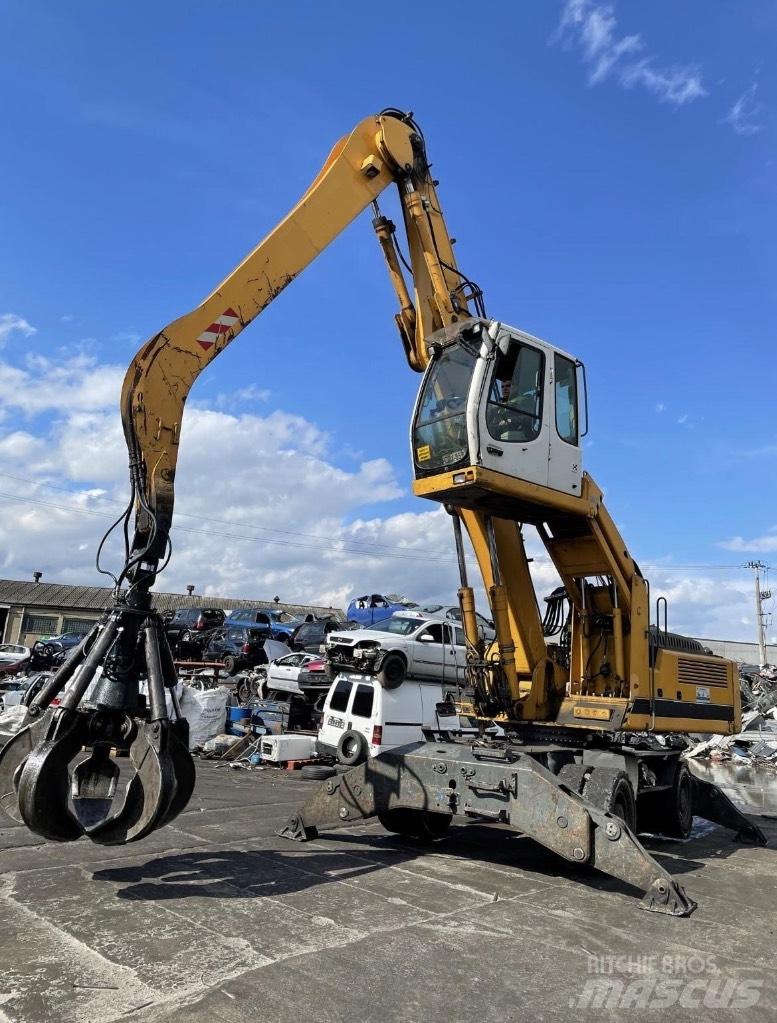 Liebherr 924 工业挖掘机