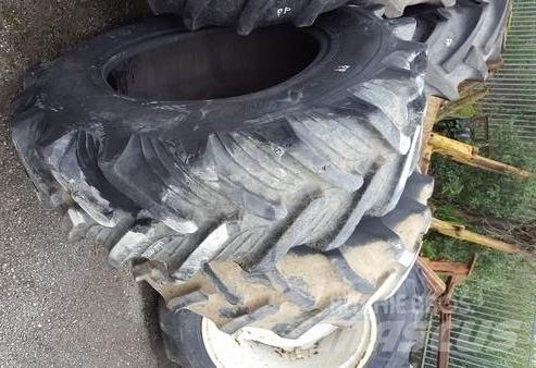  Pneus 13.6R24 轮胎、车轮、轮圈