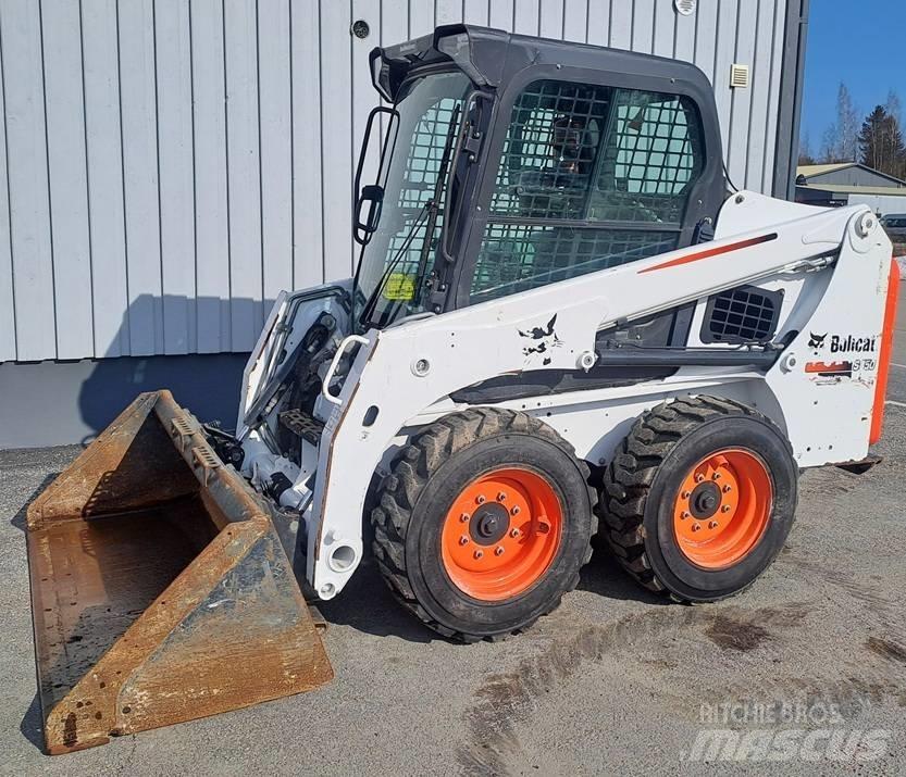 Bobcat S 450 滑移装载机
