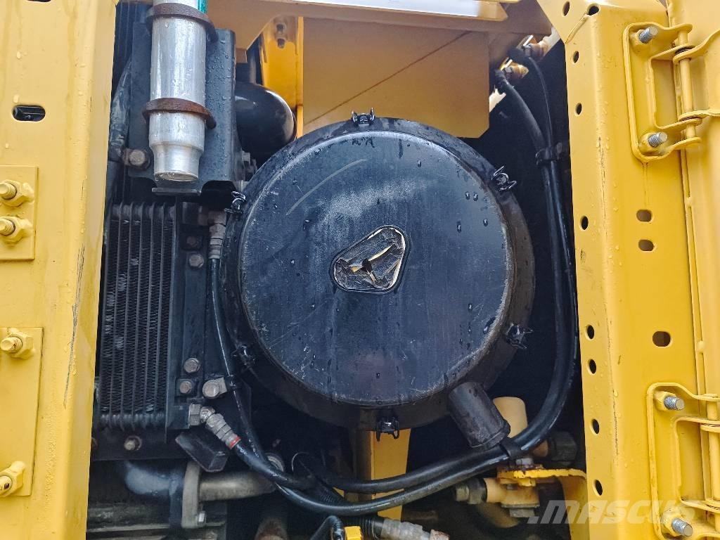 Komatsu PC 400-7 履带挖掘机