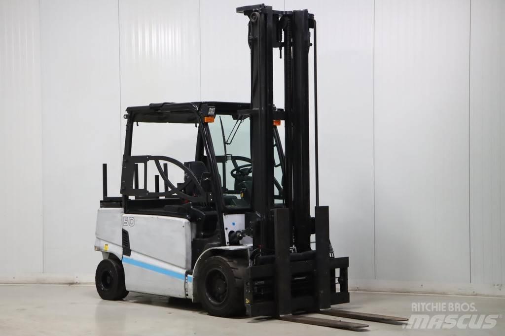 Hyundai 50B-9 电动叉车