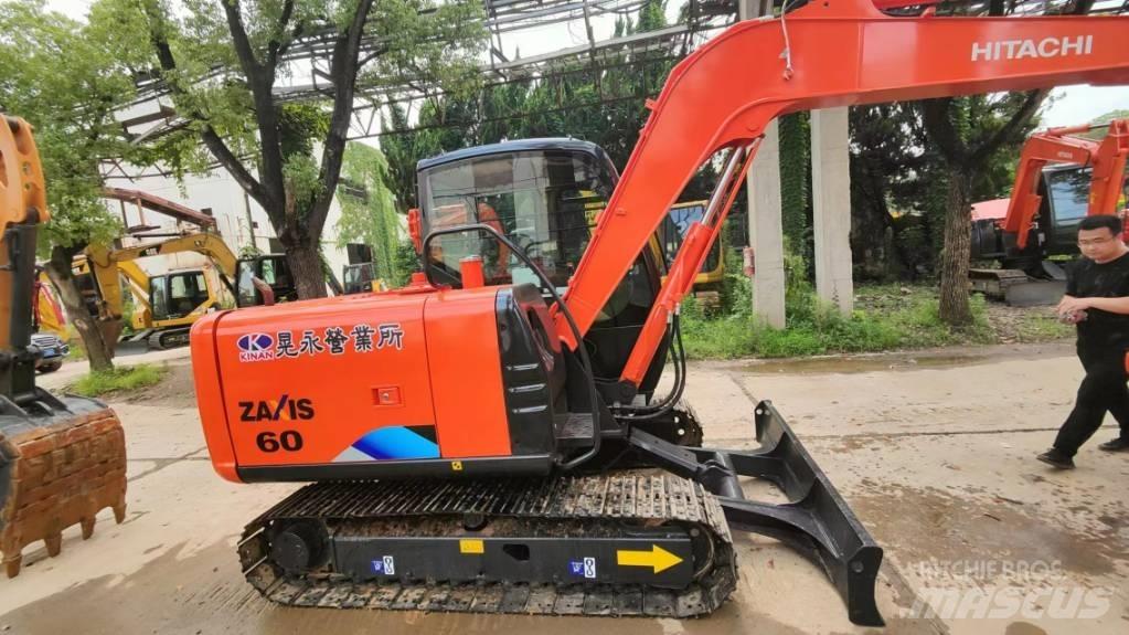 Hitachi ZX 60 小型挖掘机