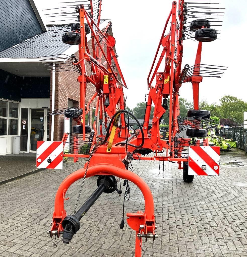 Kuhn GA 8121 料堆整形机