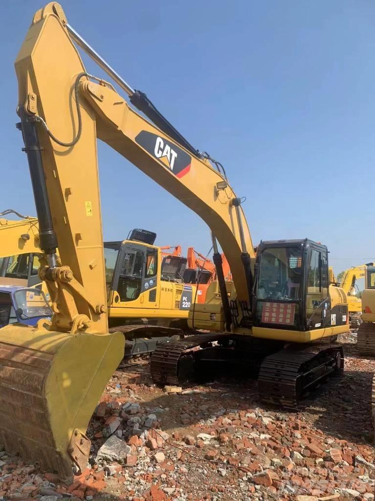 CAT 320 D 履带挖掘机