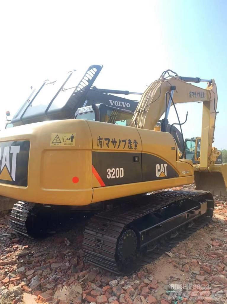 CAT 320 D 履带挖掘机