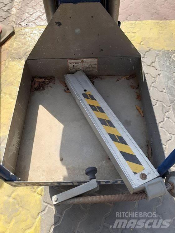 UpRight UL25AC 其他升降机和高空作业平台