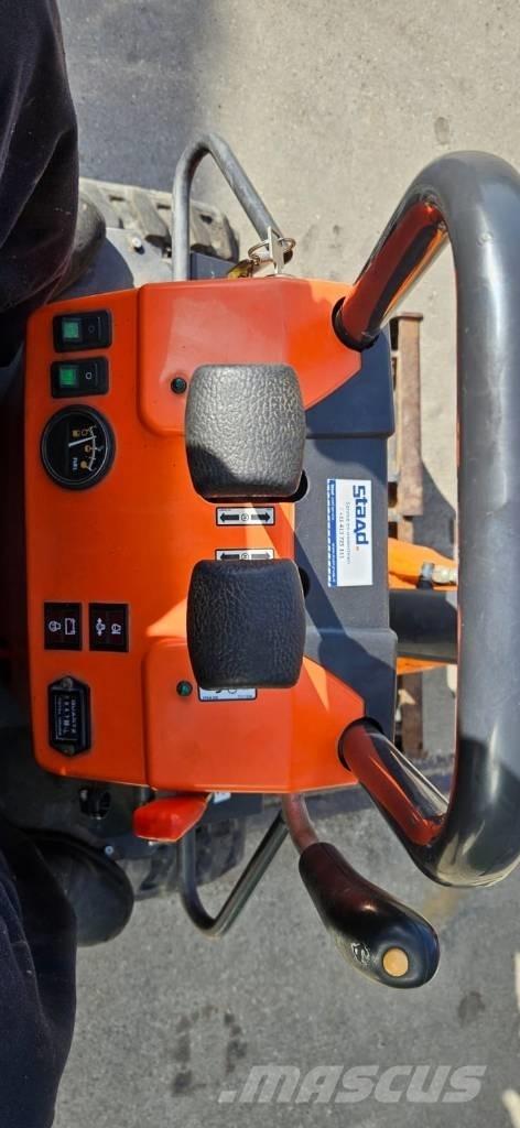 Doosan DX 10 Z 小型挖掘机
