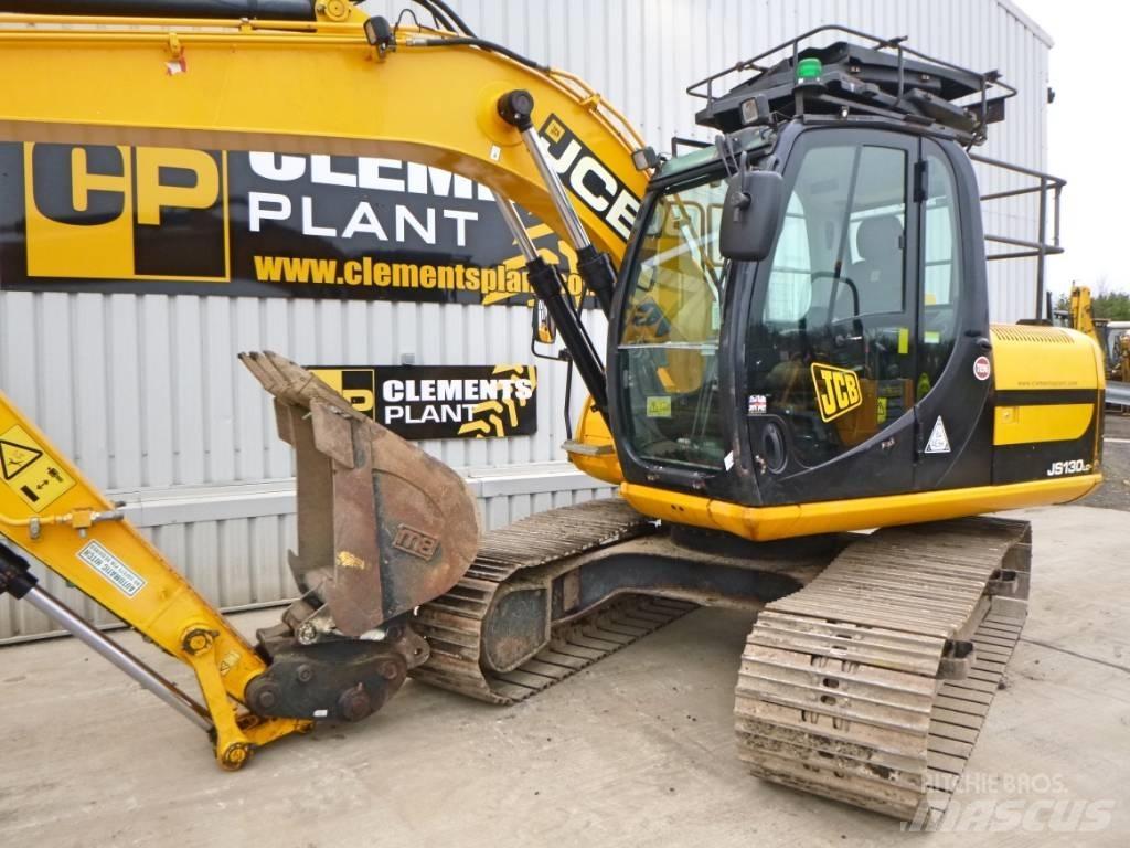 JCB JS 130 LC 履带挖掘机