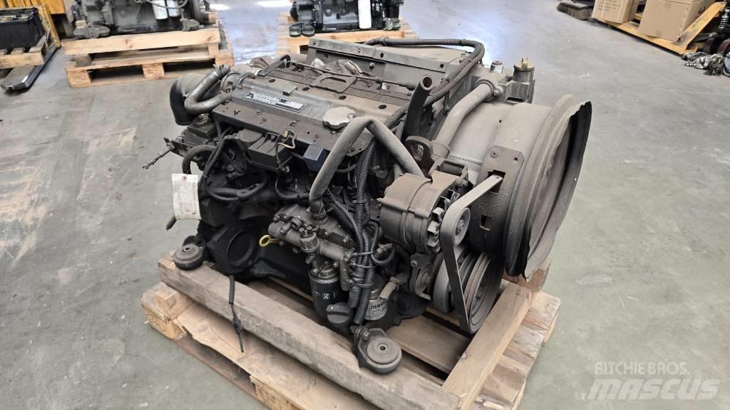 Deutz BF4M1012 发动机