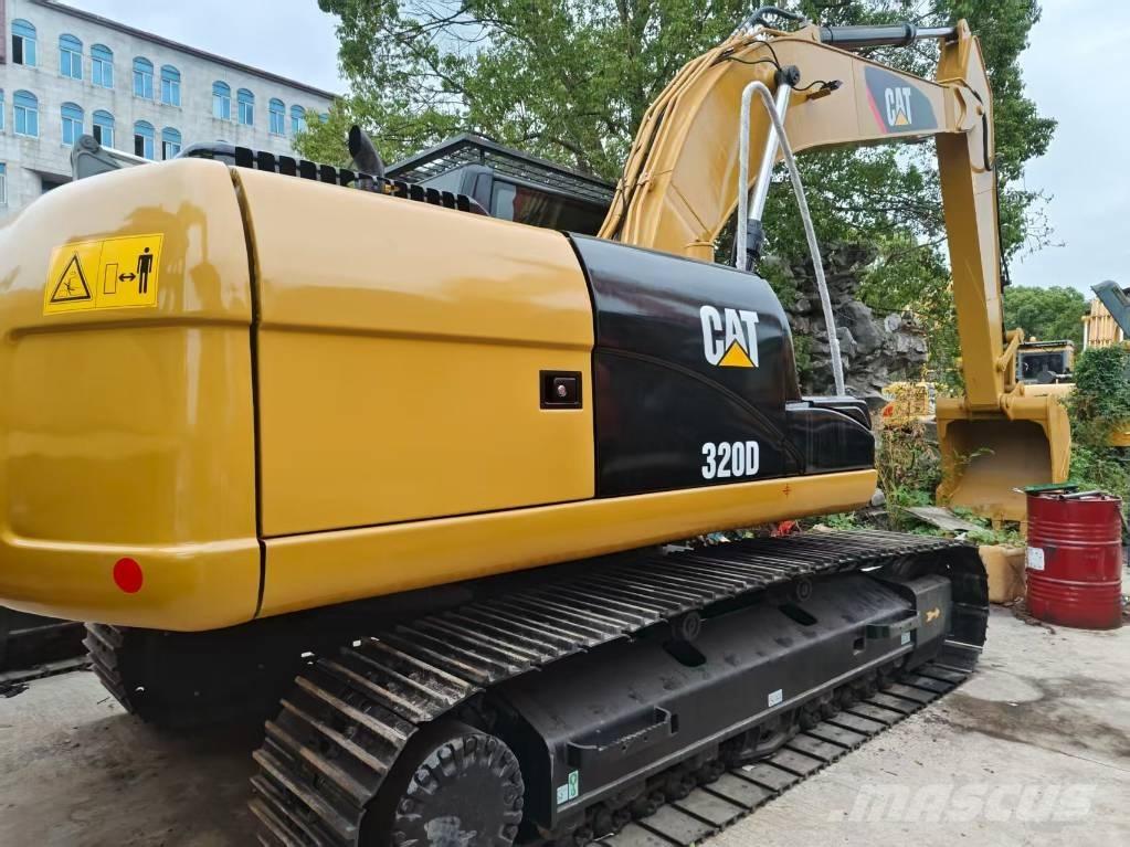 CAT 320d 履带挖掘机