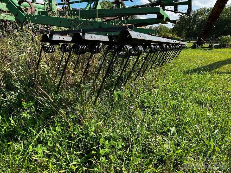 John Deere 960 手扶中耕机