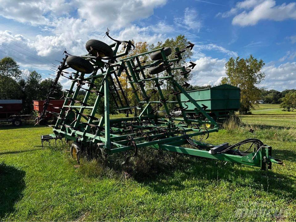John Deere 960 手扶中耕机
