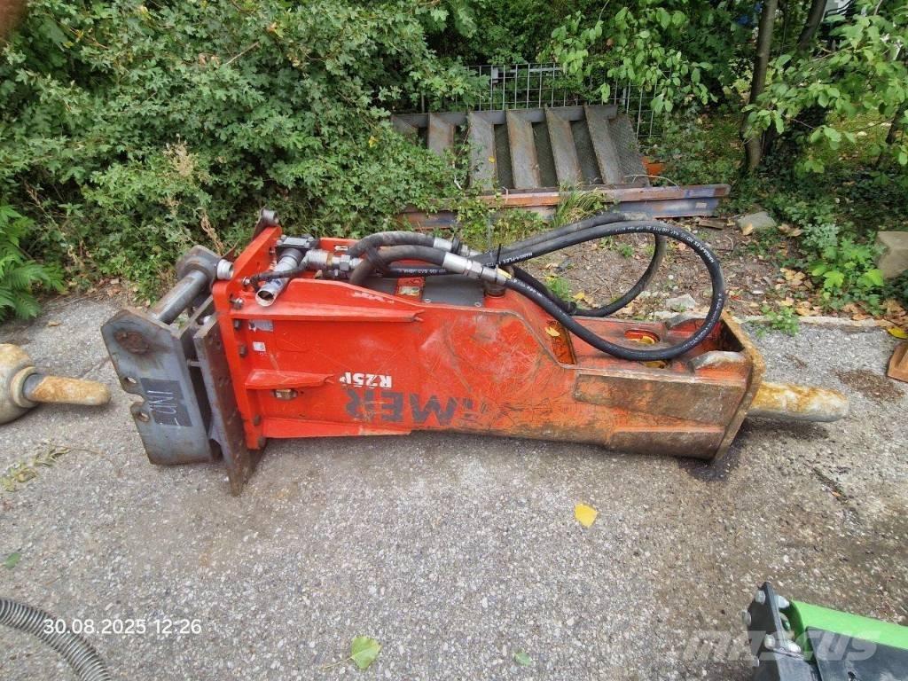 Rammer R25P 破碎锤
