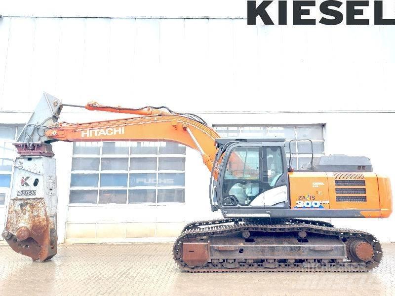 Hitachi ZX 300 LCN-6 组装挖掘机