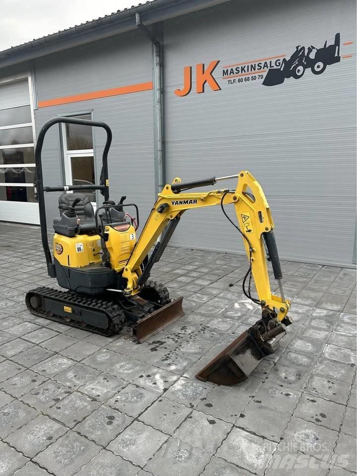 Yanmar Vio 12 小型挖掘机