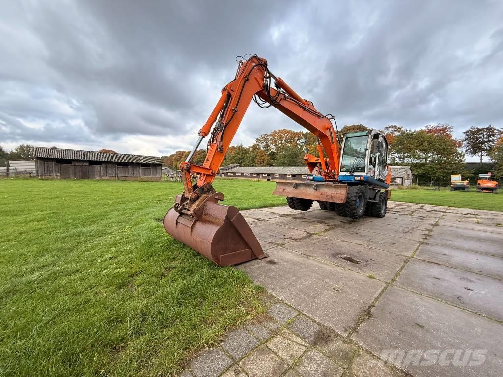 Atlas terex 挖坑机